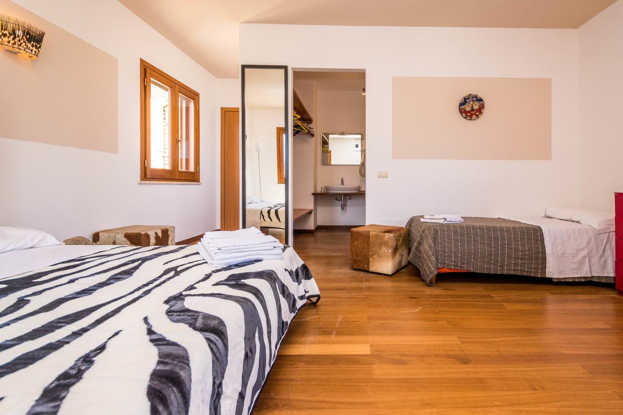 B&B Le Dune Lascari Bagian luar foto